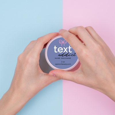 Text Addict Hand Massage™ - spa-noir
